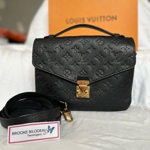 SOLD- Louis Vuitton Empreinte Pochette Metis in Noir -100% AUTHENTIC